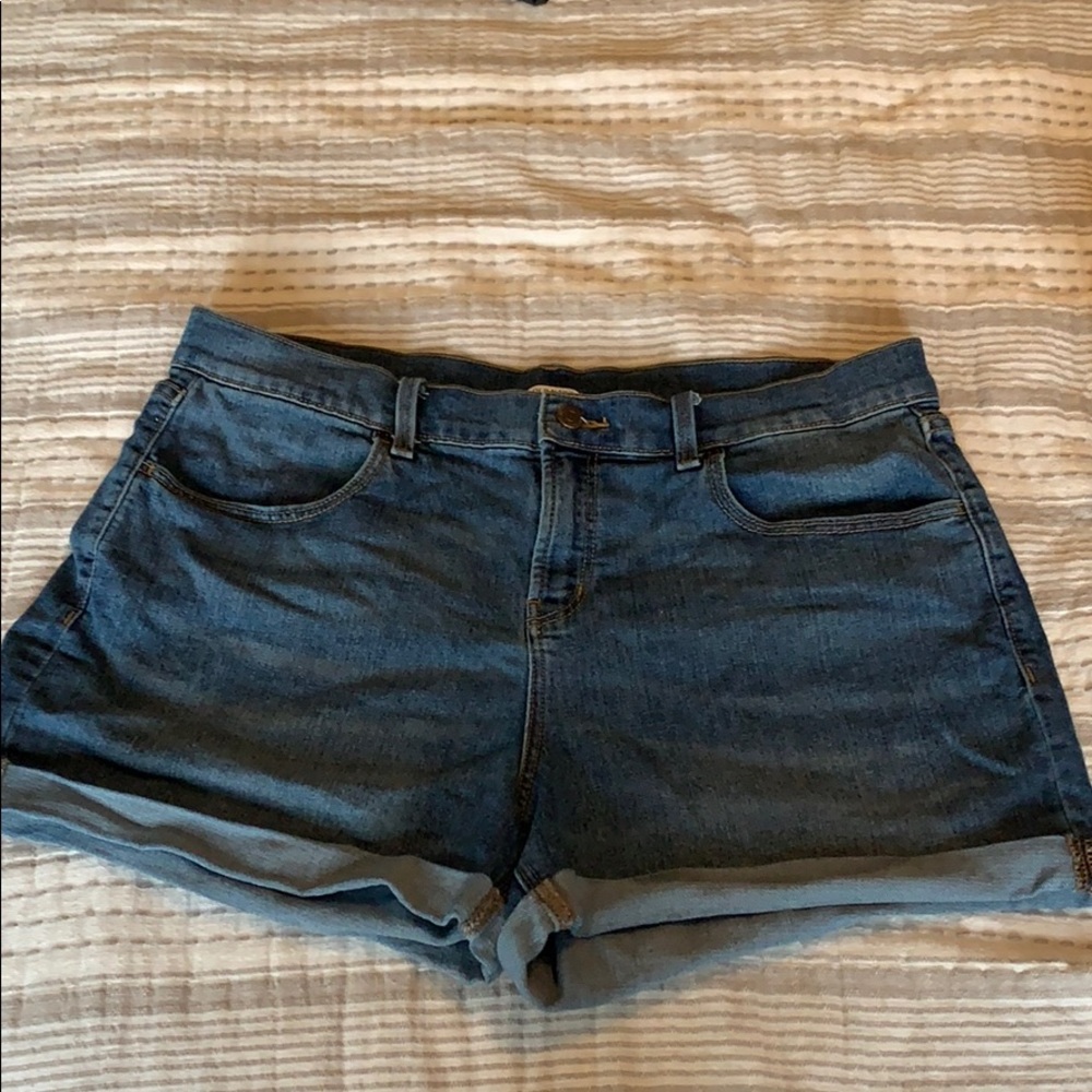 Old navy jean shorts